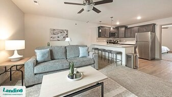 610 Universal Dr in Lyman, SC - Building Photo