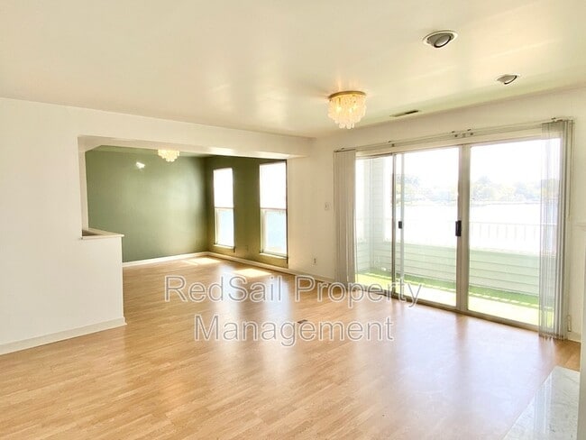 property at 212 Dockside Dr