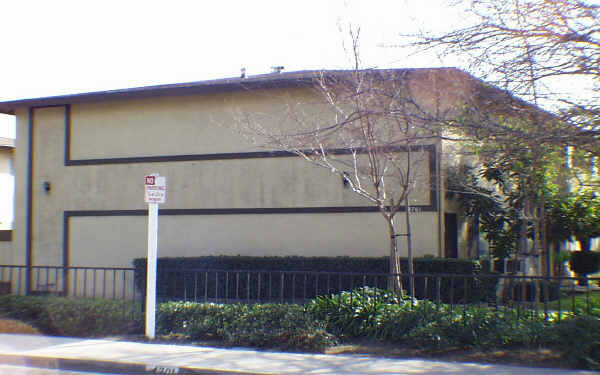 4701 Canoga St in Montclair, CA - Building Photo - Building Photo