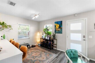 3132 56th Ave N in St. Petersburg, FL - Building Photo - Building Photo