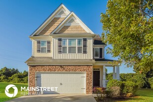 7107 Creeksong Dr in Douglasville, GA - Building Photo