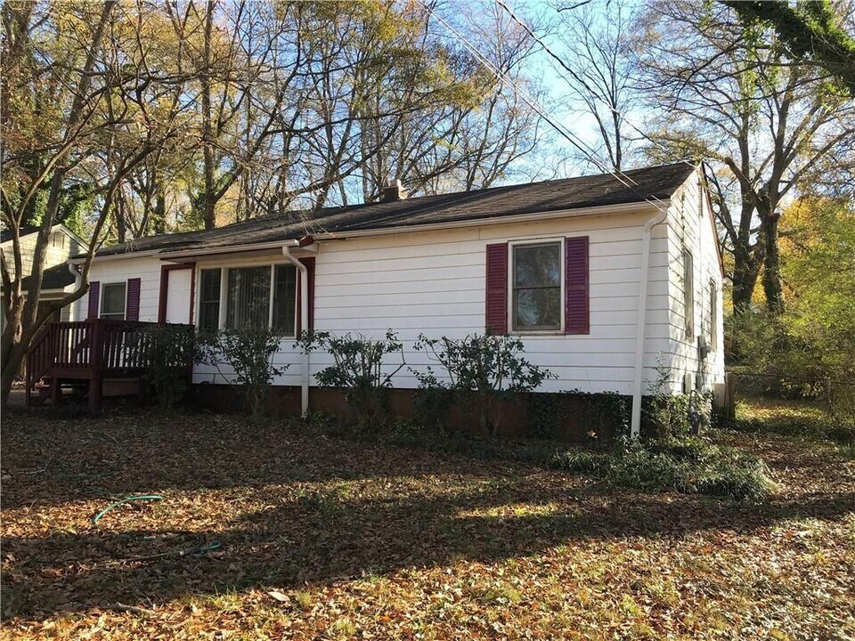 3453 Orchard Cir in Decatur, GA - Building Photo