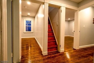 655 E Passaic Ave, Unit 2 in Bloomfield, NJ - Foto de edificio - Building Photo