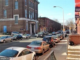 1621 W Diamond St in Philadelphia, PA - Building Photo