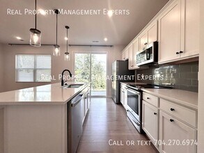 9061 Widden Wy in Charlotte, NC - Building Photo - Building Photo
