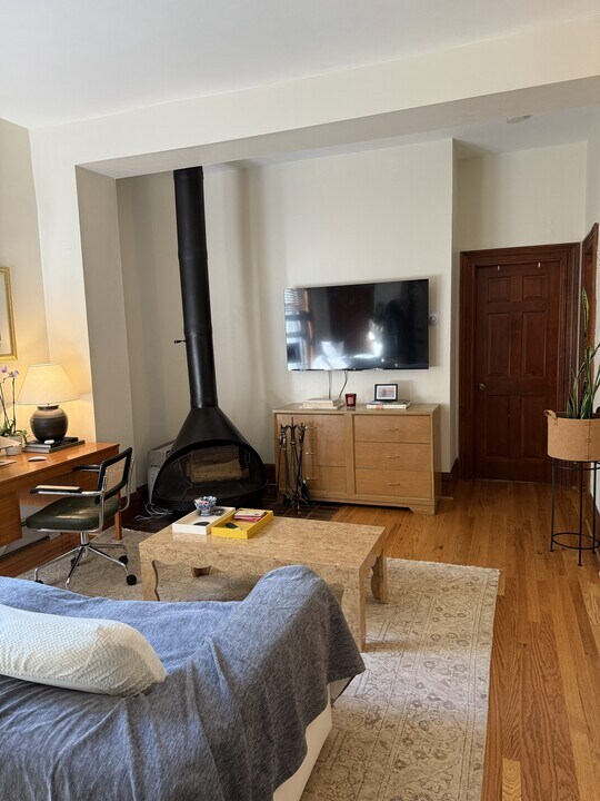 1373 N Franklin St, Unit #2 in Denver, CO - Building Photo