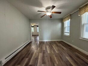 17 Morris St, Unit 1 in Boston, MA - Building Photo - Building Photo