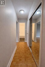 1002 Lawrence Ave E in Toronto, ON - Building Photo - Building Photo