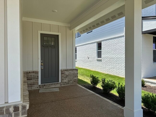 5661 Pleasant Pk Pl in Arlington, TN - Foto de edificio - Building Photo