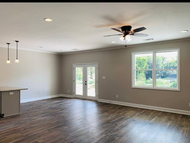 106B Elm St in Adairsville, GA - Building Photo - Building Photo