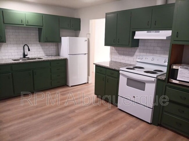 property at 420 Rhode Island St SE
