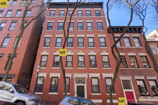 property at 18 Garden St