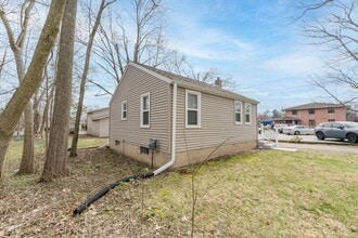 5923 Missouri Ave in Portage, MI - Building Photo - Building Photo