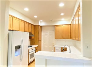 6325 Bray Ct in Dublin, CA - Building Photo - Building Photo