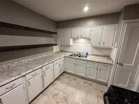 6117 Cavanaugh St photo'