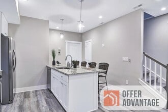 219 Oxford Ave in Buffalo, NY - Building Photo - Building Photo