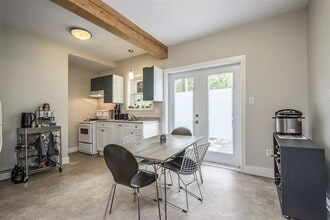 23 Prince Albert Rd in Dartmouth, NS - Building Photo - Building Photo