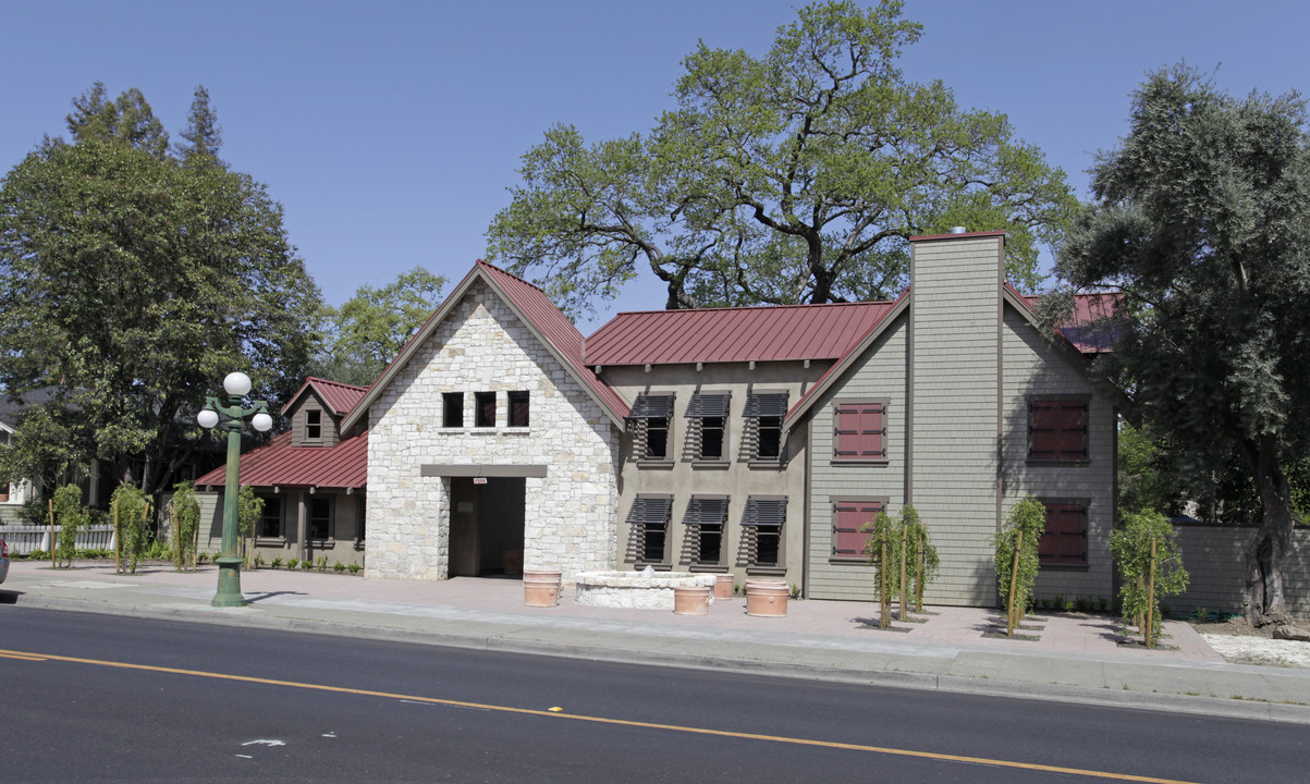 1520-1542 Main St in St Helena, CA - Building Photo