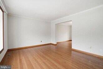 56 Jasen Dr in Chalfont, PA - Building Photo - Building Photo