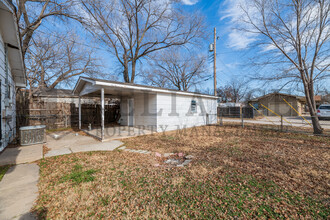 2016 W May St in Wichita, KS - Building Photo - Building Photo