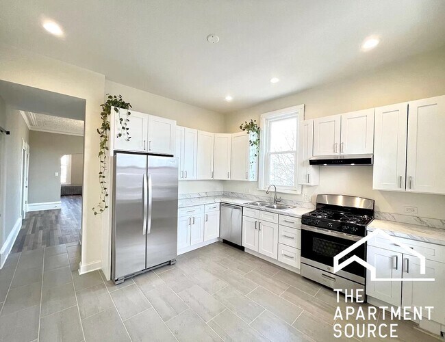 property at 2937 W Jackson Blvd