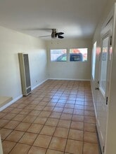109A 8th St, Unit A in Seal Beach, CA - Foto de edificio - Building Photo