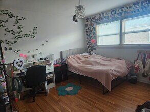 3311 W Pratt Ave, Unit 2 in Lincolnwood, IL - Foto de edificio - Building Photo