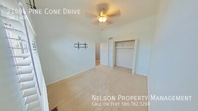 21494 Pine Cone Dr in Macomb, MI - Building Photo - Building Photo