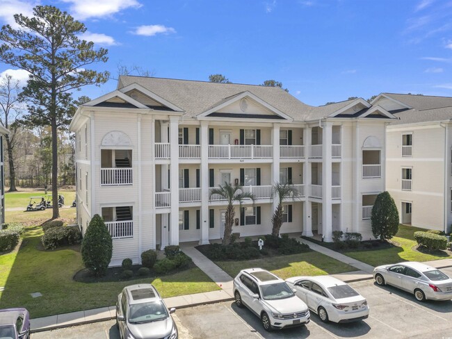property at 620 River Oaks Dr