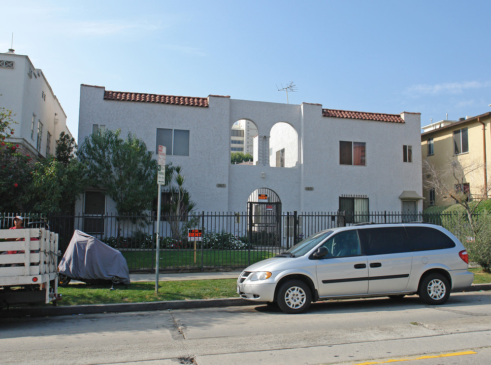 1817-1821 Wilcox Ave in Los Angeles, CA - Building Photo