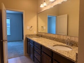 950 Henderson St, Unit 1310 in Fort Worth, TX - Building Photo - Building Photo