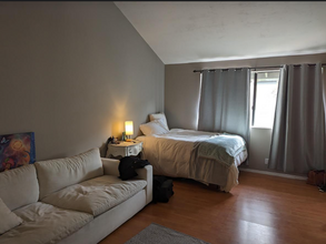 8214 Caminito Modena, Unit 8214 in La Jolla, CA - Foto de edificio - Building Photo