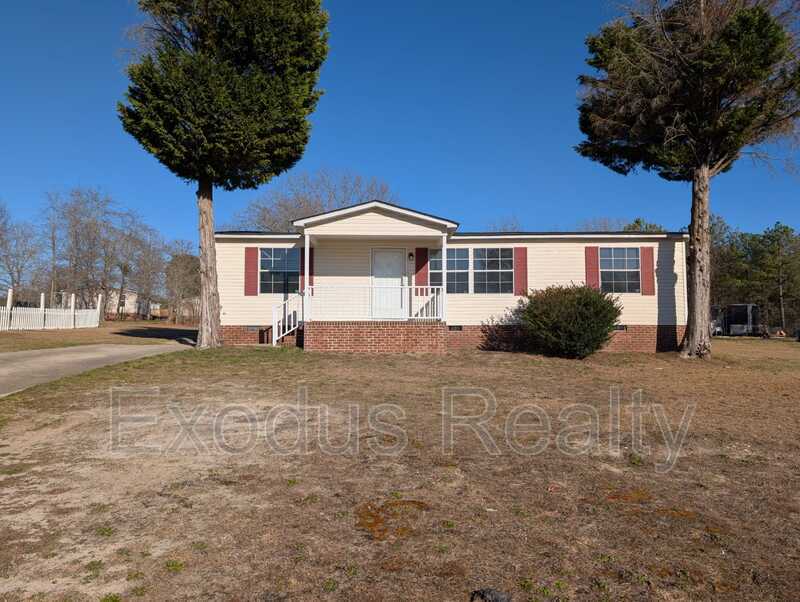 232 Eisler Dr in Lillington, NC - Building Photo