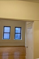 15 Aberdeen St, Unit 2 in Boston, MA - Building Photo - Building Photo