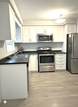 388-388 Old Huron Rd in Kitchener, ON - Building Photo - Building Photo