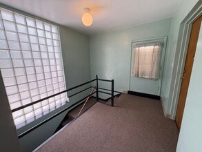 1000 Melrose Ave, Unit #1 or #2 Melrose in Iowa City, IA - Foto de edificio - Building Photo