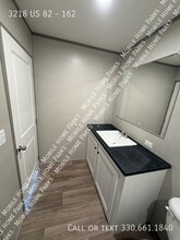 3218 OH-82 in Mantua, OH - Building Photo - Building Photo