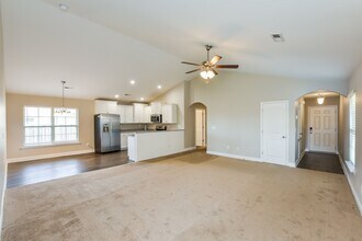 136 Pitts Griffin Drive in Madison, AL - Building Photo - Building Photo