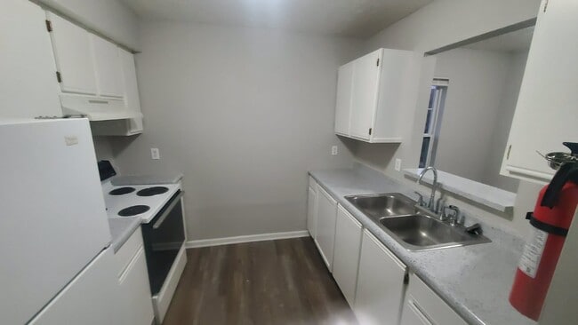 41 Pine Dr in Martinsville, IN - Building Photo - Building Photo