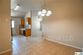 1102 Leah Dr in Troy, TX - Building Photo - Building Photo