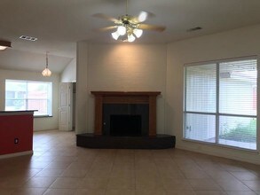 409 Danmire Dr in Murphy, TX - Building Photo - Building Photo