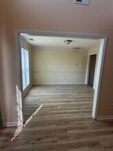 4660 Duval Point Way SW in Snellville, GA - Foto de edificio - Building Photo