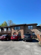 354 Indian Hills Cir in Clinton, TN - Building Photo - Building Photo