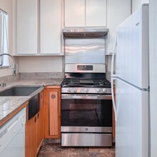 657 W California Ave in Glendale, CA - Foto de edificio - Building Photo