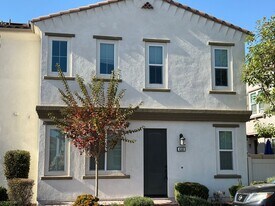 4140 Palomar Way in Oceanside, CA - Building Photo