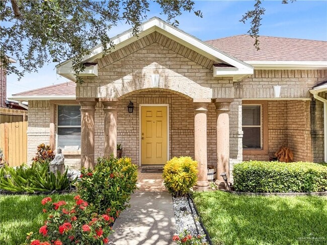 15 Andrea Ave in Edinburg, TX - Building Photo - Building Photo