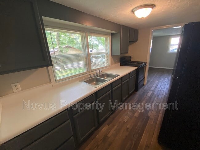 property at 623 Fertilla St