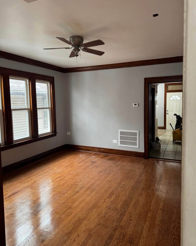 6345 S Whipple St, Unit 2 in Chicago, IL - Building Photo - Building Photo