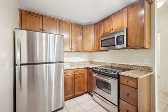 Bennett Park in Arlington, VA - Building Photo - Building Photo