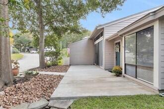 15 April Village in Montgomery, TX - Building Photo - Building Photo